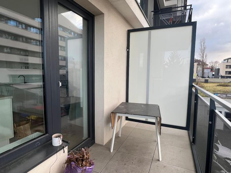 The Dante Prague - Family And Friends Apartments, Free Parking Exterior foto